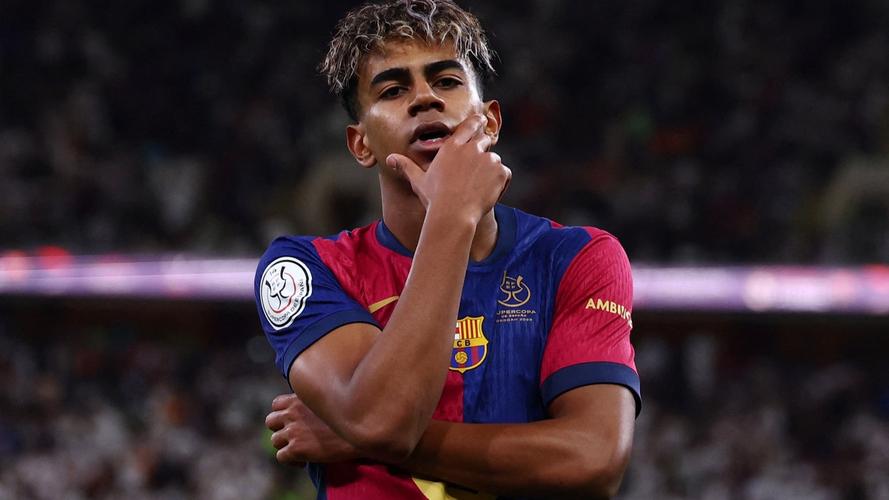 广东3消息！徐杰逃过一劫，麦考尔意外受伤，胡明轩正式回归（广东队三则快讯：徐杰有惊无险，麦考尔意外受伤，胡明轩官宣回归）