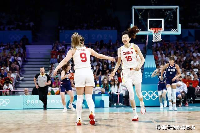 小法：不认为差距有那么大，有国米那种前锋你总会更接近胜利（小法：差距并不悬殊，若拥有国米级前锋就更接近胜利）